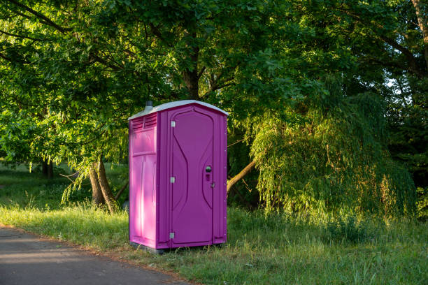 Best Porta potty delivery and setup  in Narragansett Pier, RI